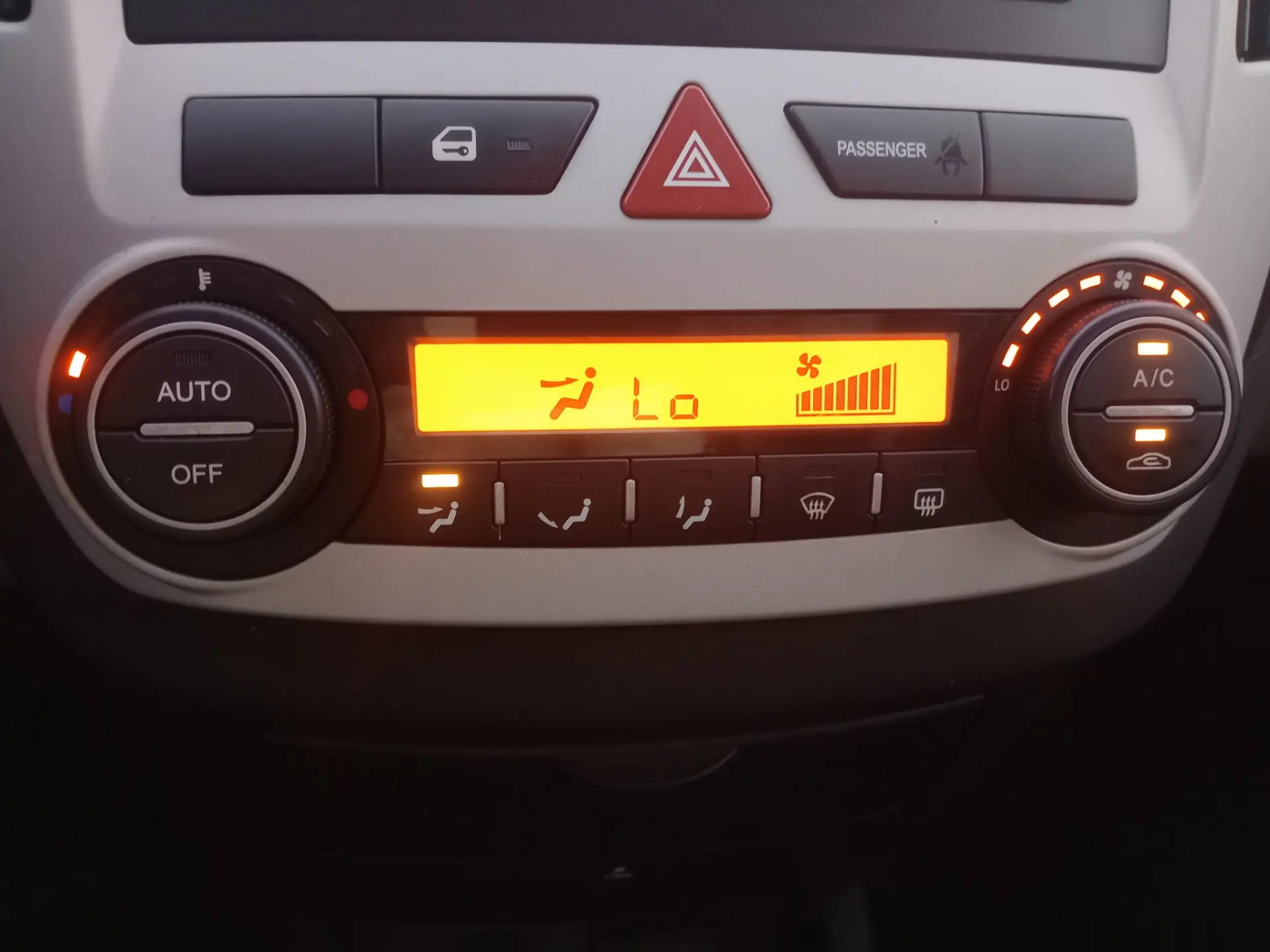 Kia Ceed SW 1.4 CVVT EX ISG 11