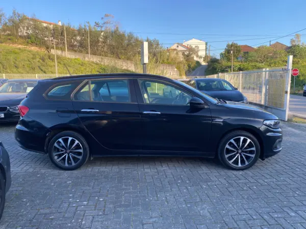 Fiat Tipo Station Wagon 1.3 M-Jet Lounge 4