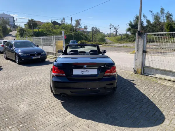 BMW 118 d Cabrio Auto 8