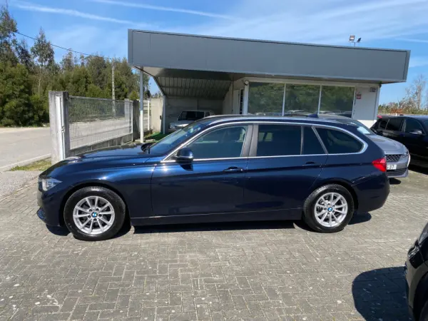 BMW 320 d Advantage Auto 7