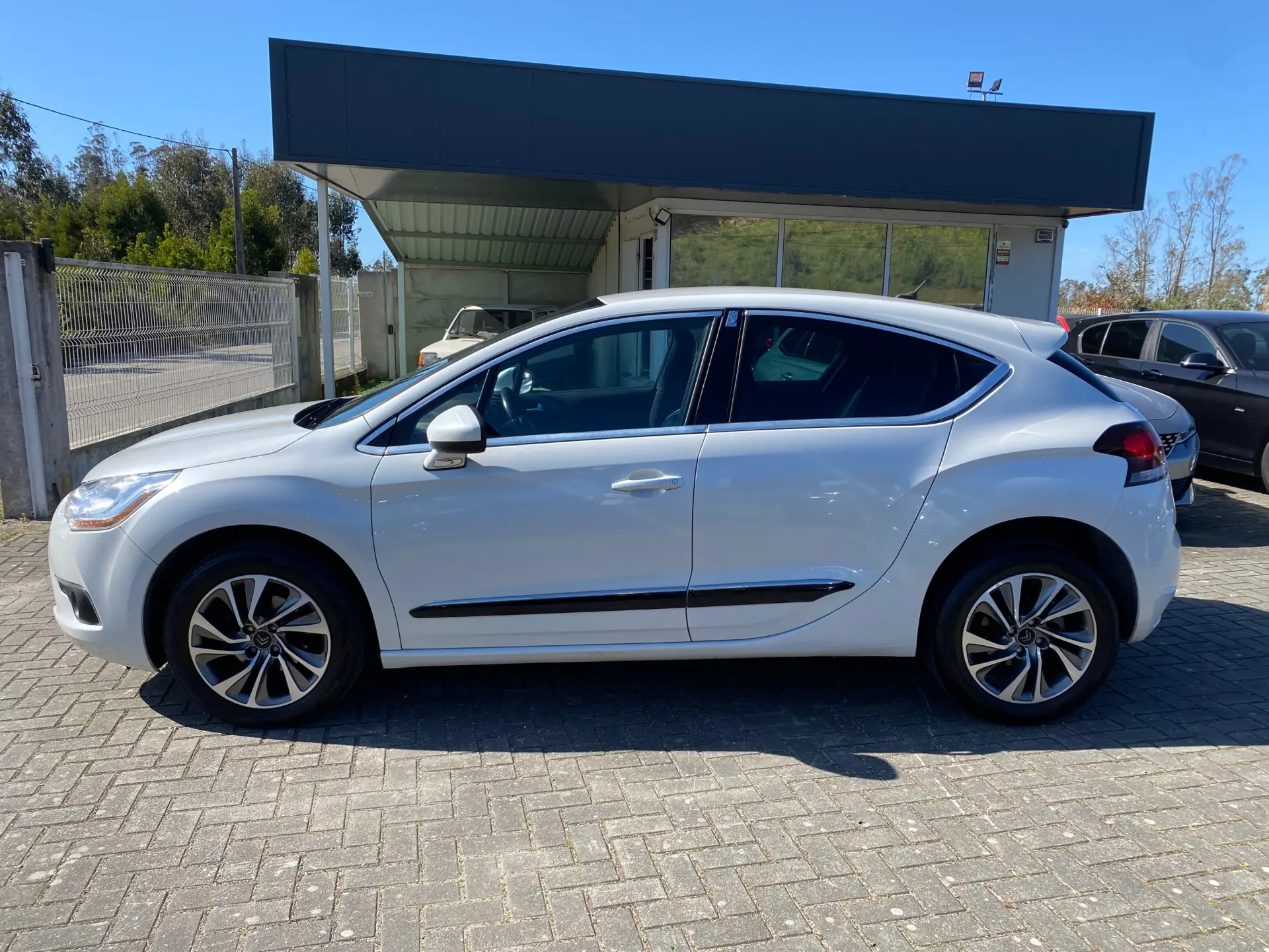 DS DS4 1.6 BlueHDi So Chic EAT6 8