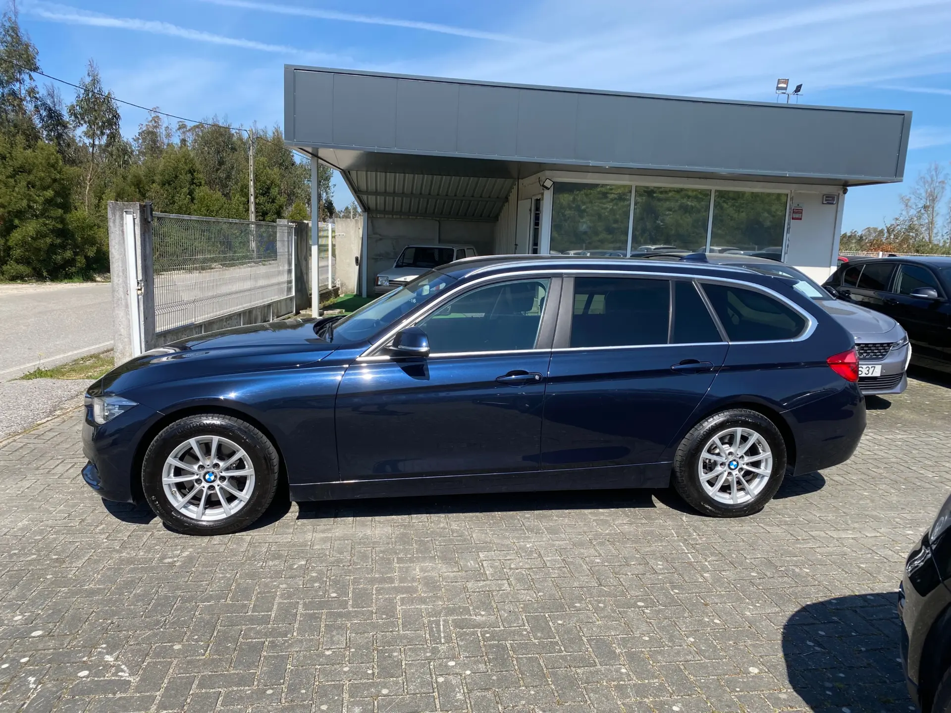 BMW 320 d Advantage Auto 7
