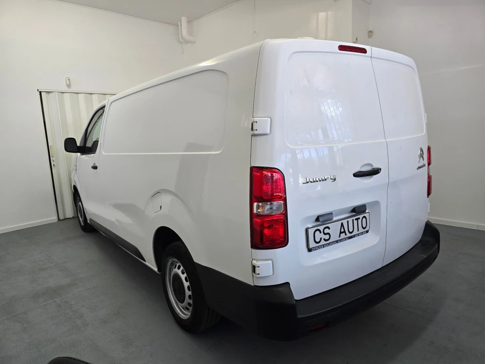 Citroën Jumpy 2.0 BlueHdi XL Club Confort Semi-Vidrado 11