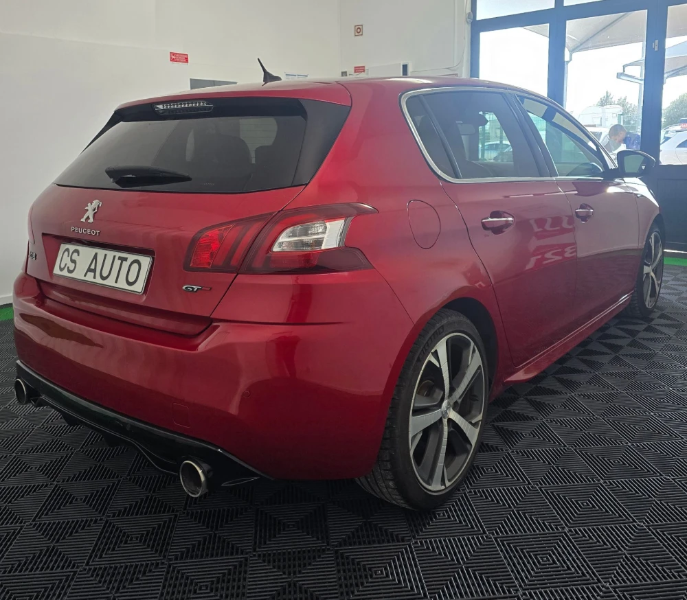Peugeot 308 GT 4