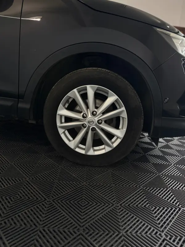 Nissan Qashqai 1.5 dCi Acenta Connect 5