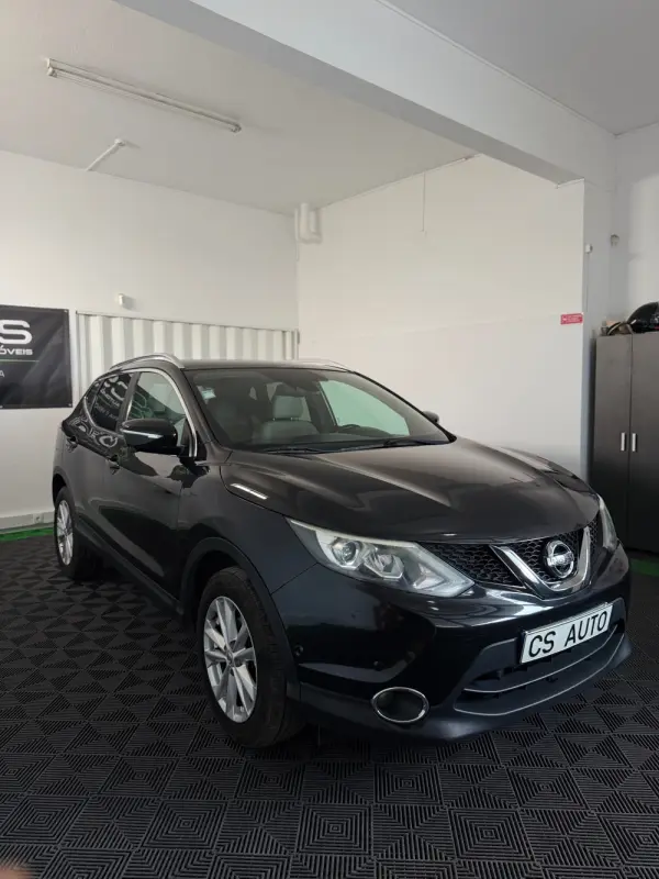 Nissan Qashqai 1.5 dCi Acenta Connect 2