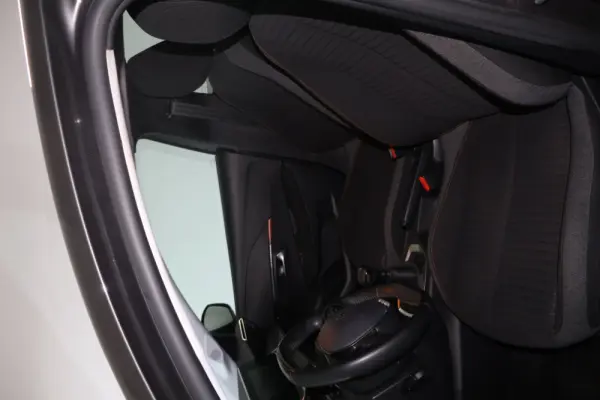 Peugeot 208 1.2 PureTech Active Pack 8