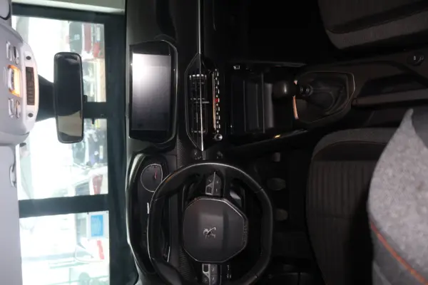 Peugeot 208 1.2 PureTech Active Pack 6