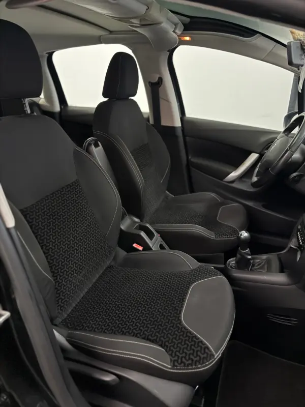 Citroën C3 1.4 Seduction 7