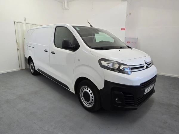 Citroën Jumpy 2.0 BlueHdi XL Club Confort Semi-Vidrado 2