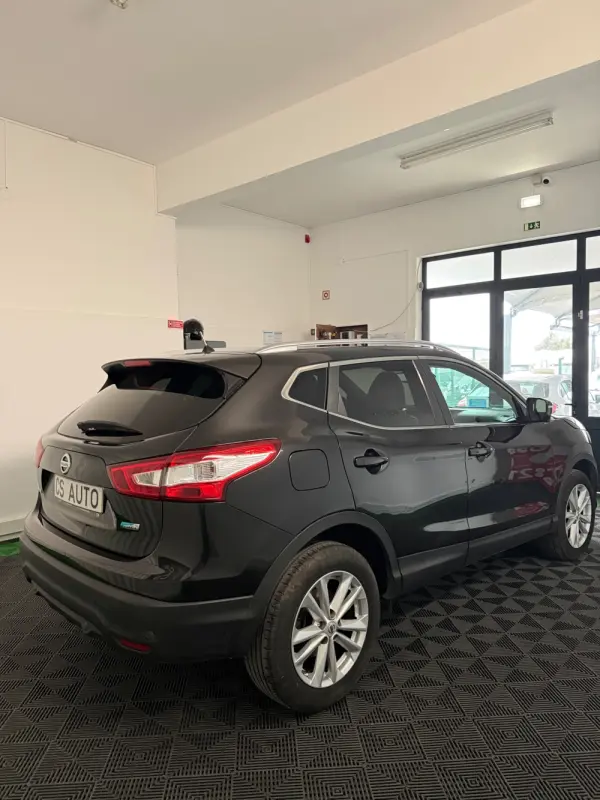 Nissan Qashqai 1.5 dCi Acenta Connect 4