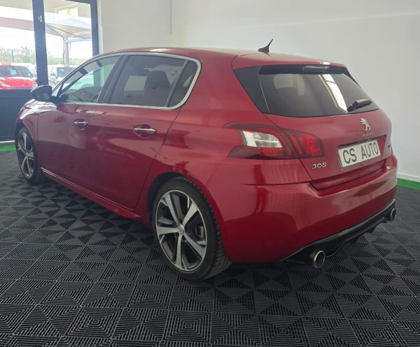 Peugeot 308 GT 5