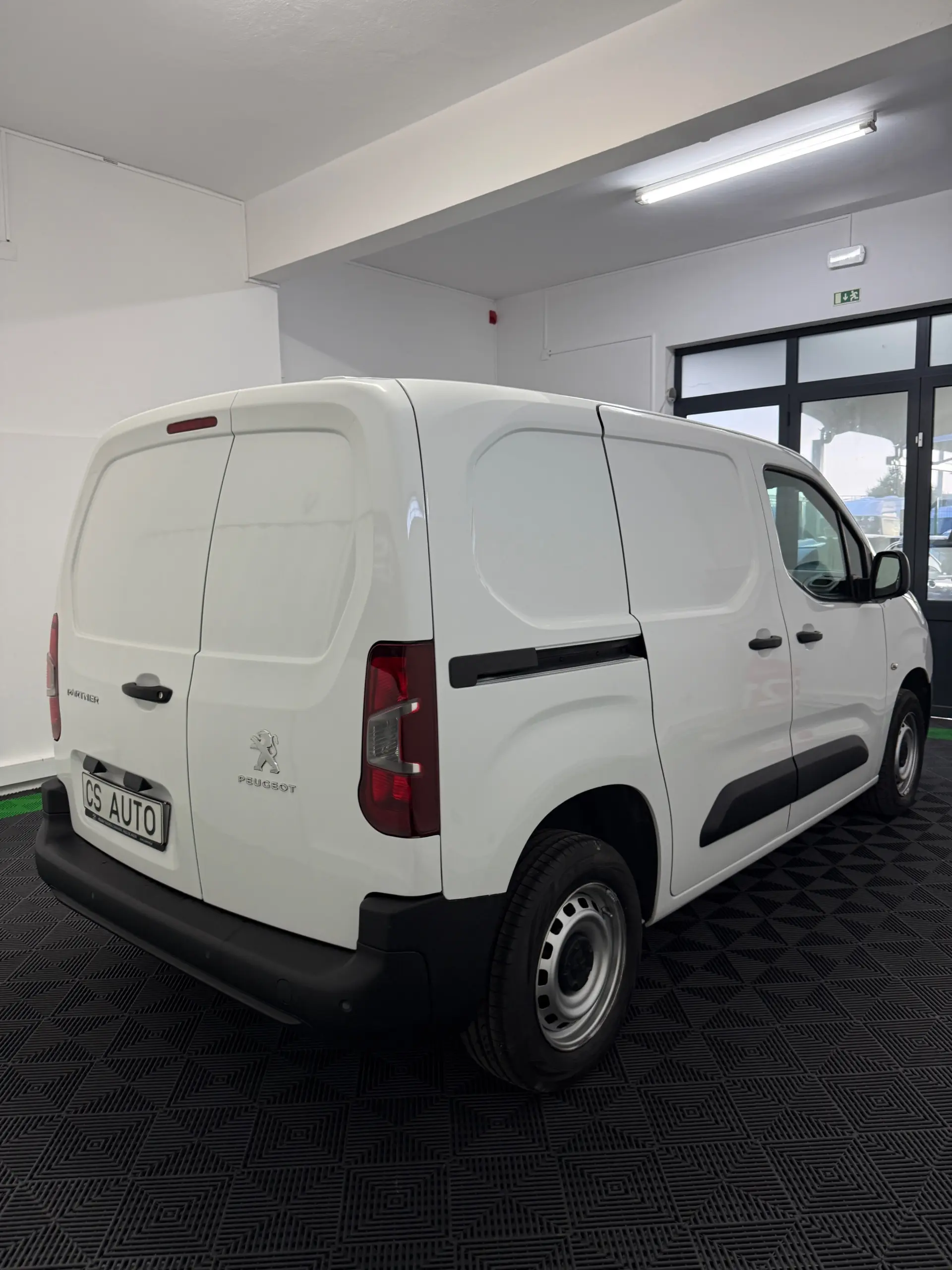 Peugeot Partner Partner Pro Standard 1.5 HDI 3