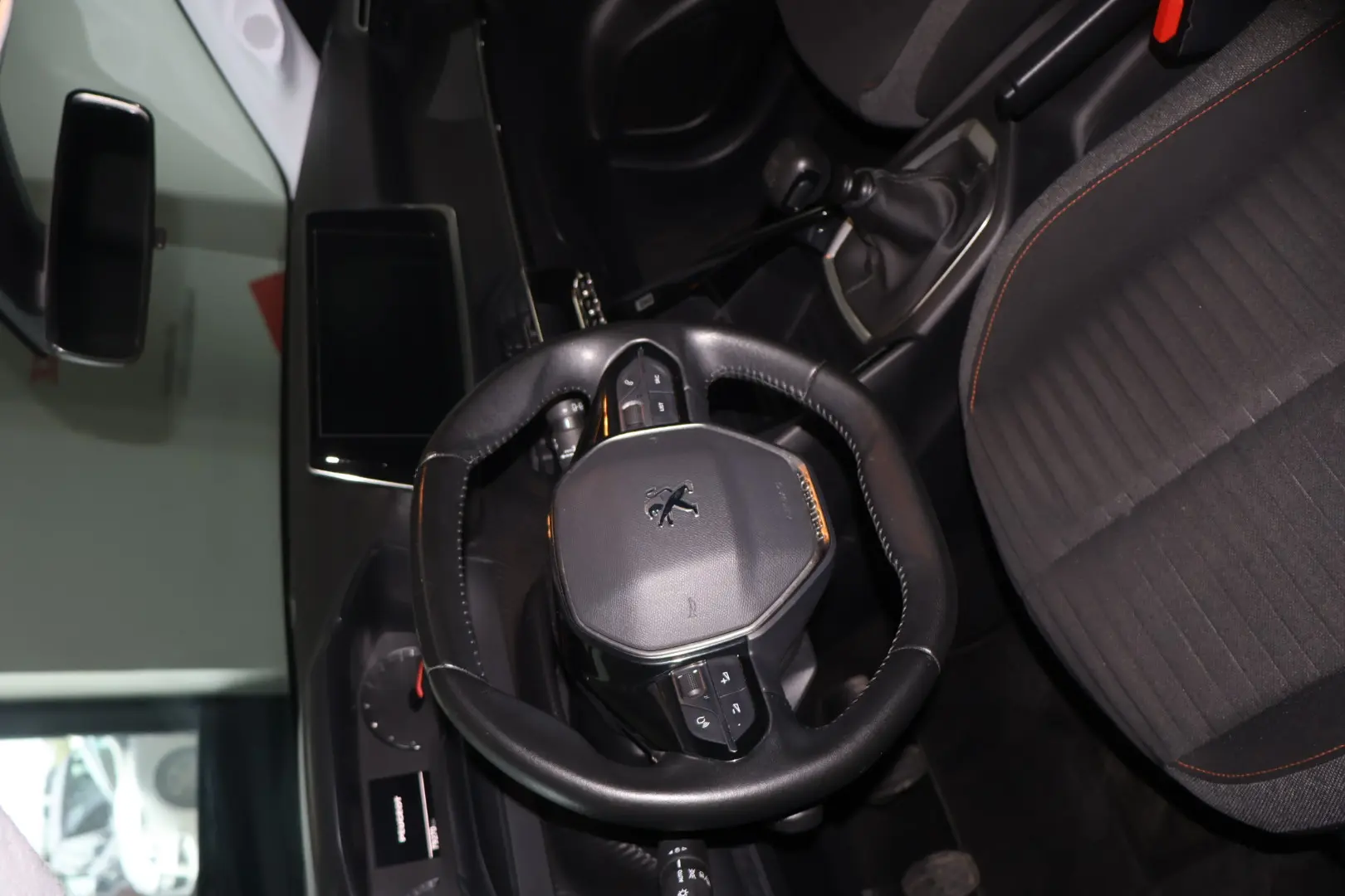 Peugeot 208 1.2 PureTech Active Pack 5