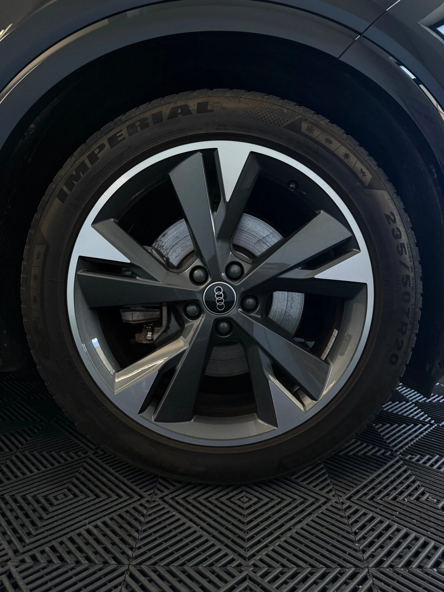 Audi Q4 e-tron Q4 35 E-TRON 5