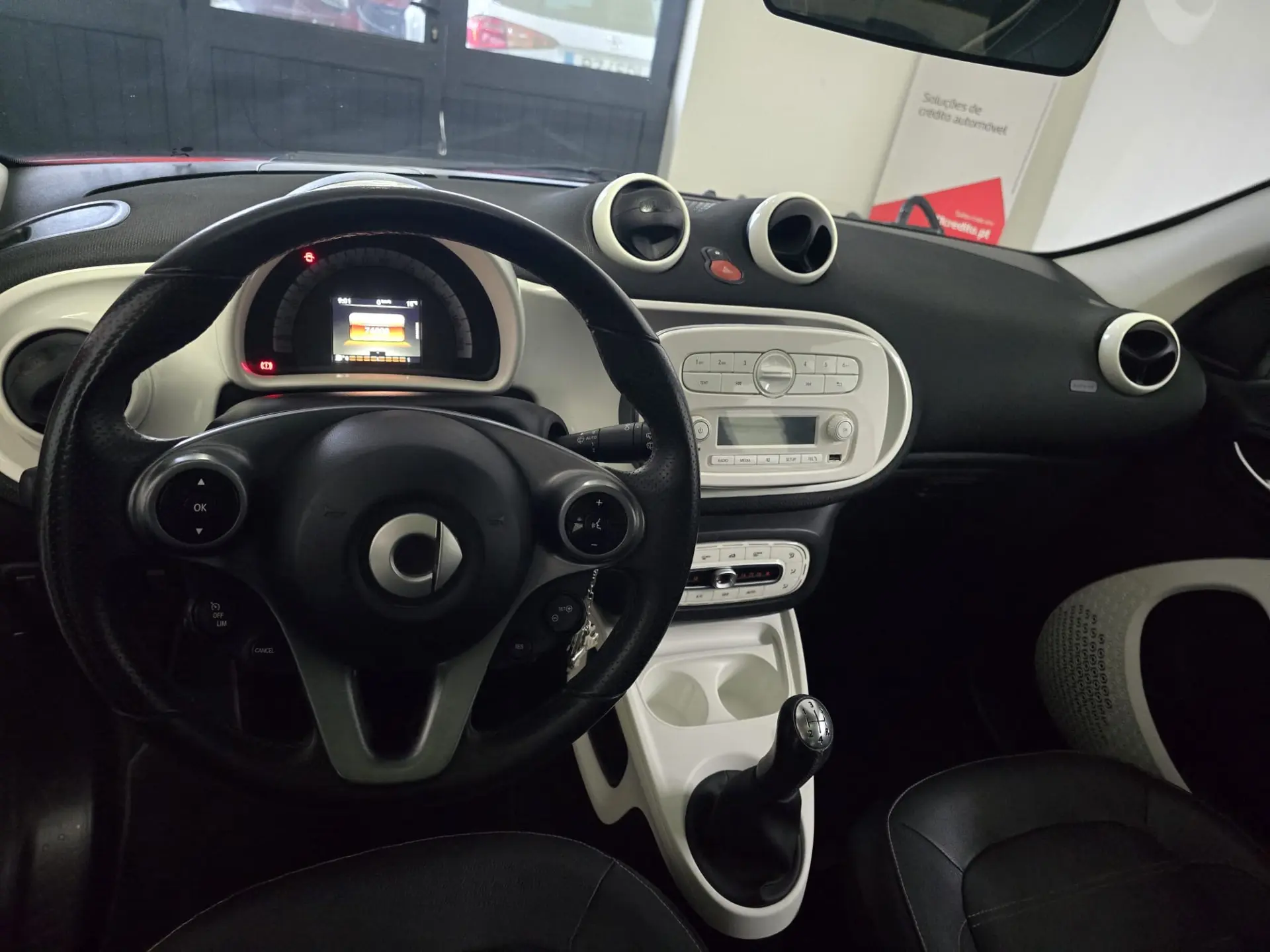 Smart ForFour Outro 6