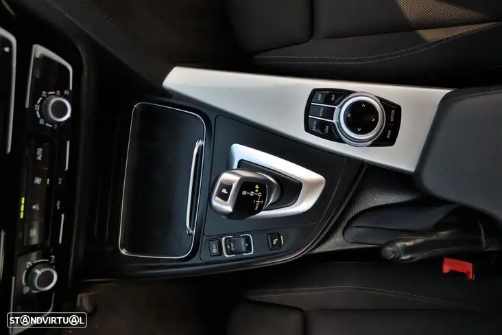 BMW 318 d Touring Advantage Auto 5