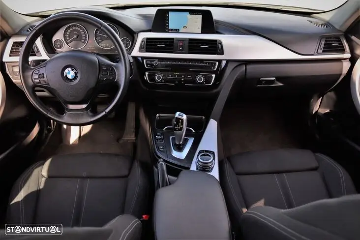 BMW 318 d Touring Advantage Auto 19