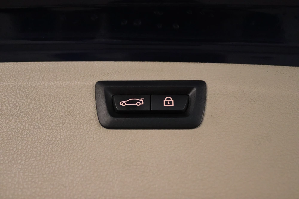 BMW 320 d Touring ED Line Sport Auto 8