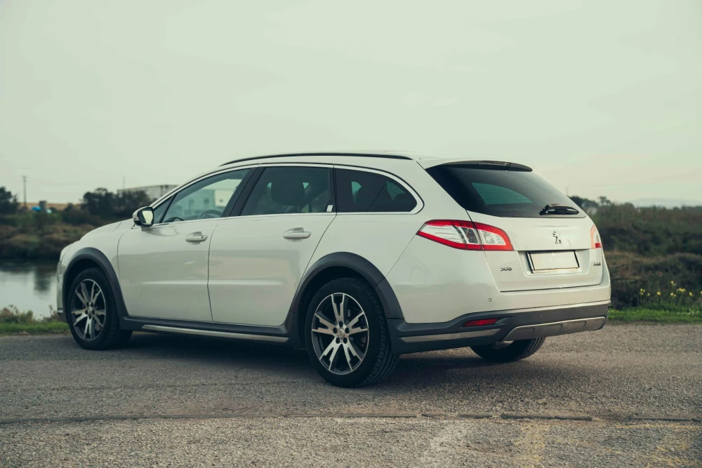 Peugeot 508 RXH 2.0 HDi Hybrid4 Limited Edition 2-Tronic 4