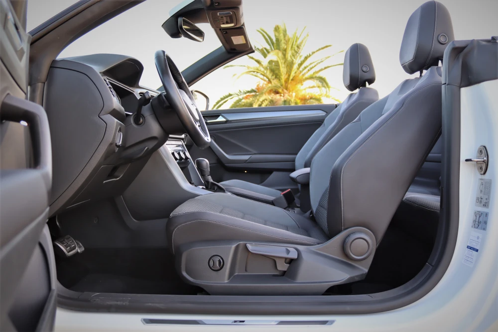 Volkswagen T-Roc Cabrio 1.5 TSI R-Line DSG 17