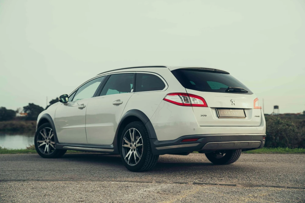 Peugeot 508 RXH 2.0 HDi Hybrid4 Limited Edition 2-Tronic 9