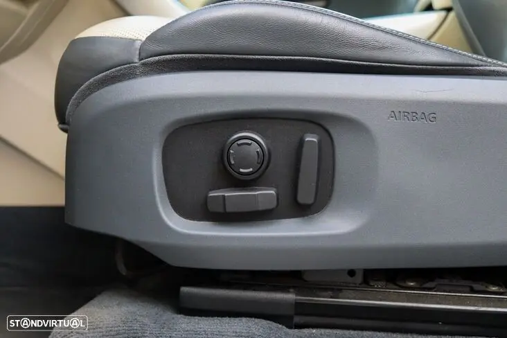 Land Rover Range Rover Evoque 2.0 TD4 HSE Dynamic Auto 26