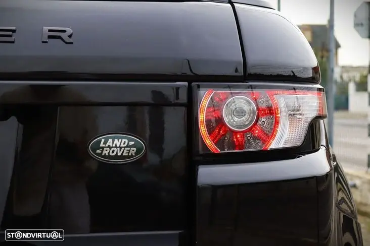 Land Rover Range Rover Evoque 2.2 TD4 Pure Auto 9