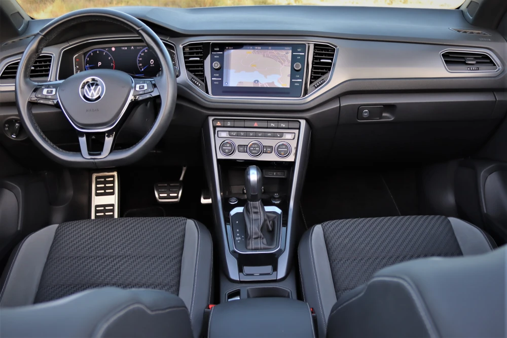 Volkswagen T-Roc Cabrio 1.5 TSI R-Line DSG 25