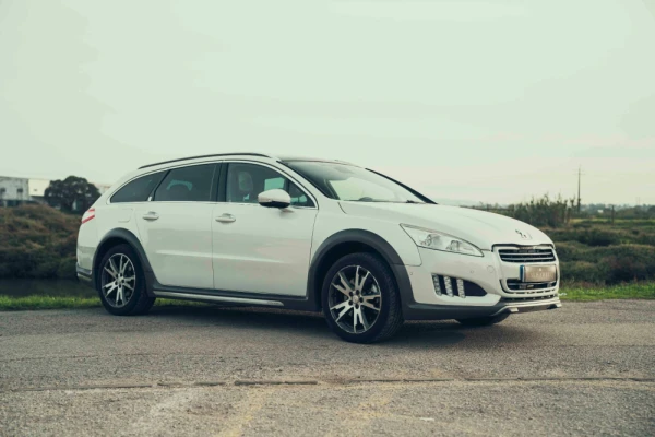 Peugeot 508 RXH 2.0 HDi Hybrid4 Limited Edition 2-Tronic 36