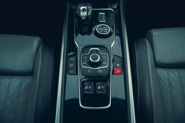 Peugeot 508 RXH 2.0 HDi Hybrid4 Limited Edition 2-Tronic 17
