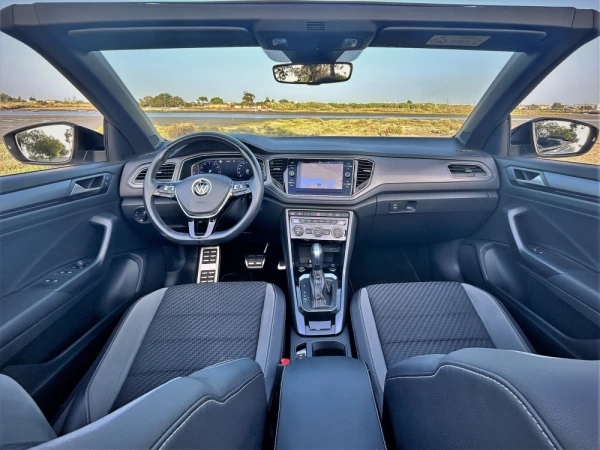 Volkswagen T-Roc Cabrio 1.5 TSI R-Line DSG 4