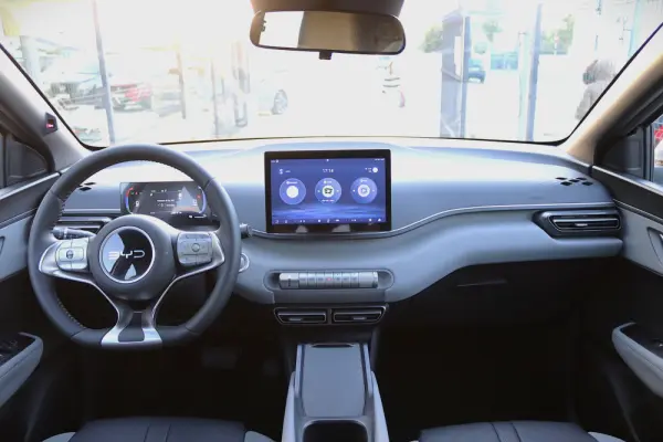 BYD Dolphin Surf 30 kWh Active 4