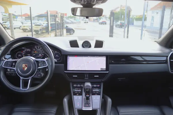 Porsche Cayenne E-Hybrid 35