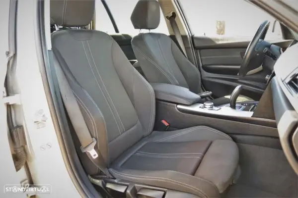 BMW 318 d Touring Advantage Auto 18