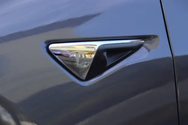 Tesla Model 3 Standard Range Plus RWD 11