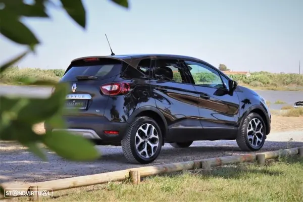 Renault Captur 1.2 TCe Initiale Paris EDC 8