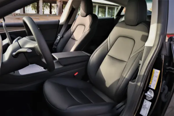 Tesla Model 3 Standard Range Plus RWD 16