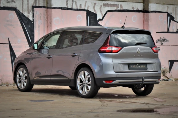 Renault Grand Scénic 1.5 dCi Dynamique S 7L 10