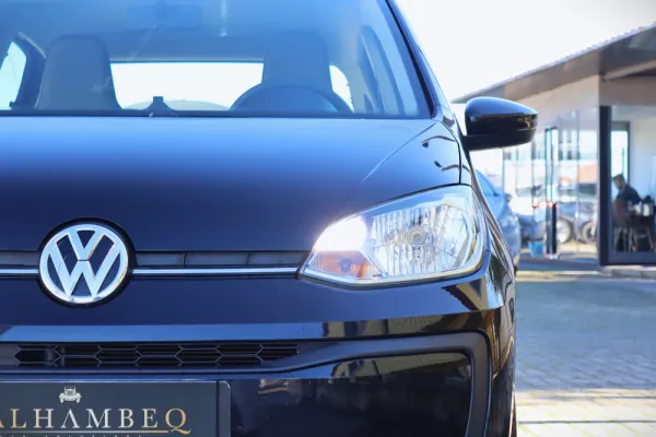 Volkswagen Up! 1.0 Move 10