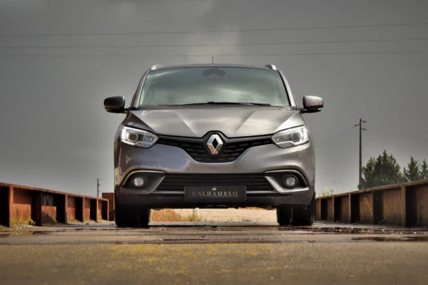 Renault Grand Scénic 1.5 dCi Dynamique S 7L 23
