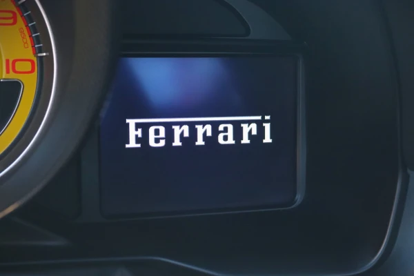 Ferrari F8 Tributo Standard 27