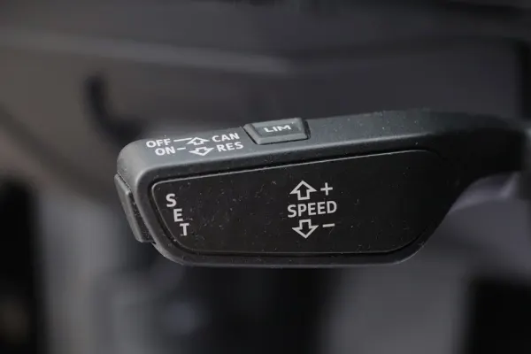 Audi A3 Limousine 30 TFSI Advanced S tronic 7