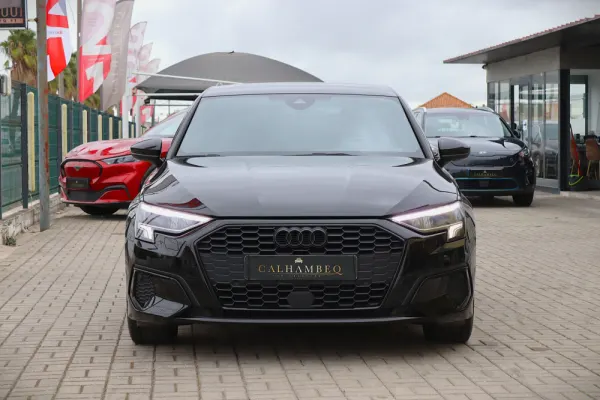 Audi A3 Limousine 30 TFSI Advanced S tronic 2