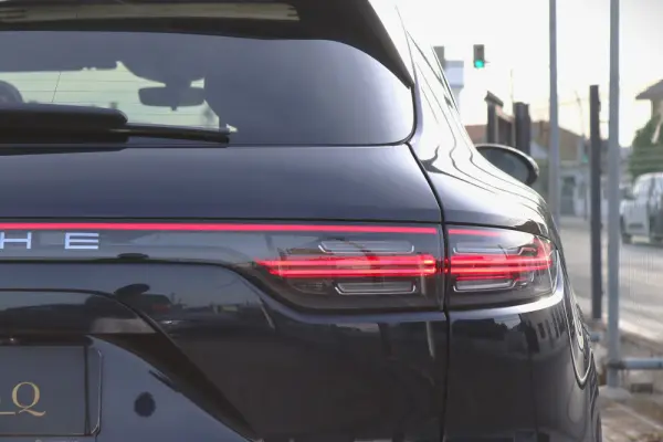 Porsche Cayenne E-Hybrid 9