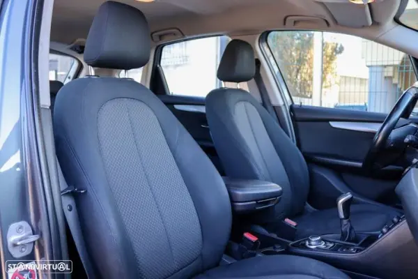 BMW 216 Active Tourer Active Tourer d Advantage 32