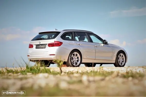 BMW 318 d Touring Advantage Auto 25