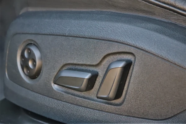 Audi A4 Avant 2.0 TDi Ultra 14