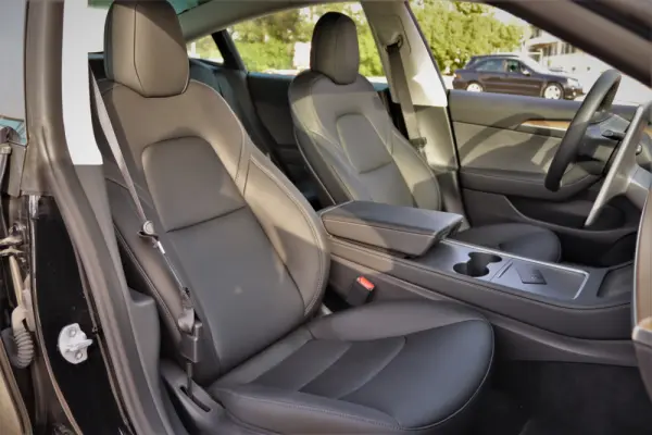 Tesla Model 3 Standard Range Plus RWD 19