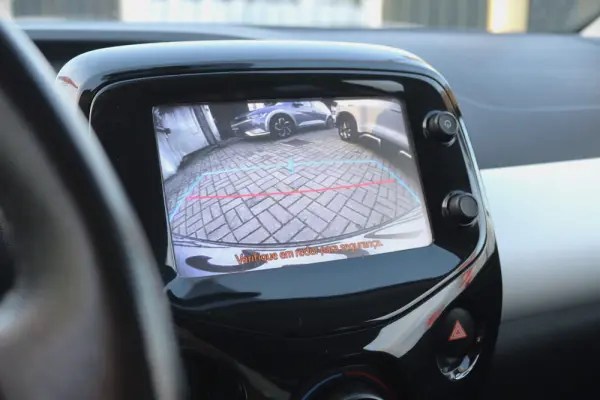 Peugeot 108 1.0 VTi Active 6